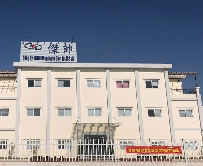 越南傑帥電子有限公司采購我司午夜羞羞小视频2台大型波峰焊，用於數據線及充電器加工